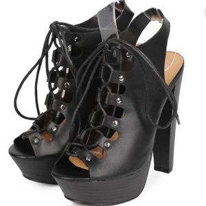 Breckelles | Betsey-15 | Leatherette Peep Toe Gilly Tie Platform Sandal Sz 6.5